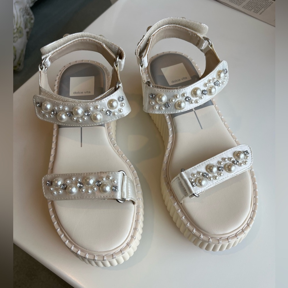 Dolce Vita Debra Pearl Sandal